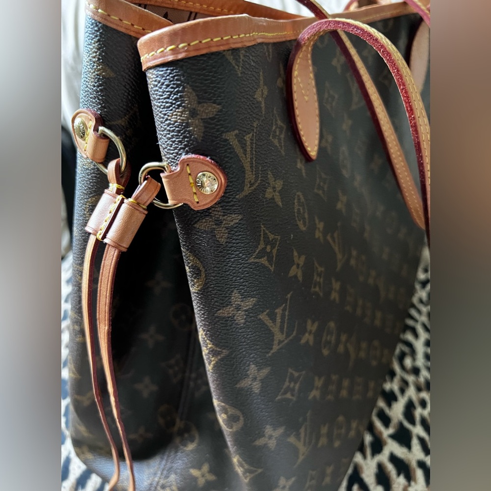 LOUIS VUITTON NEVERFULL GM MONOGRAM Authenticated - Picture 6 of 16